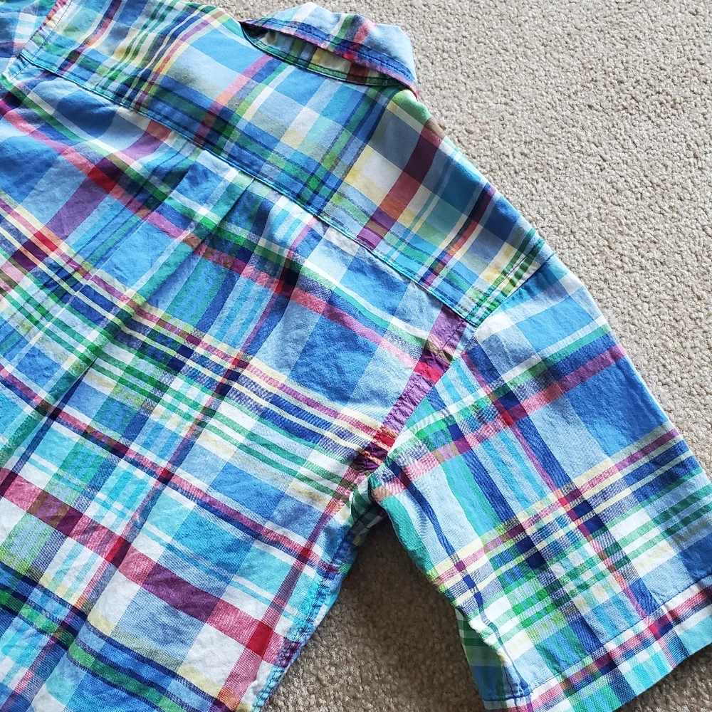 3/$30 Ralph Lauren • Short Sleeve Button Down